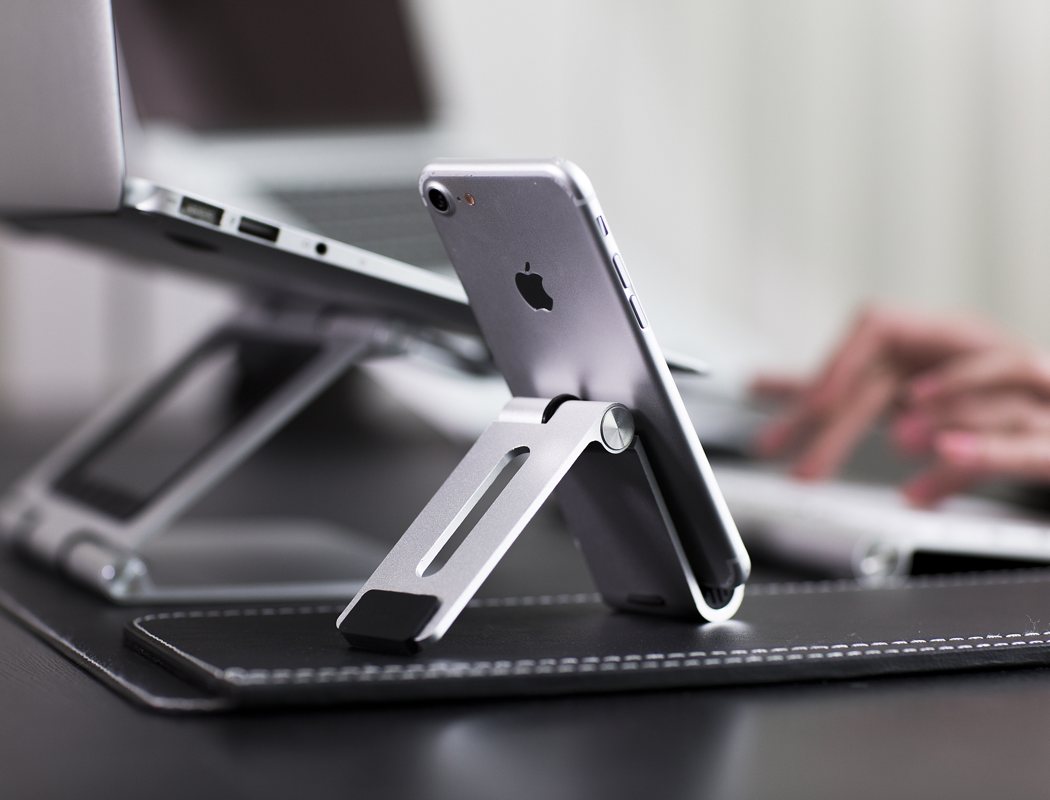 高端iPad铝合金支架 懒人桌面可调节手机支架 平板电脑金属支撑架-阿里巴巴